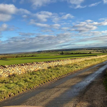 Valley View Farm Holiday Cottages Хелмсли Екстериор снимка