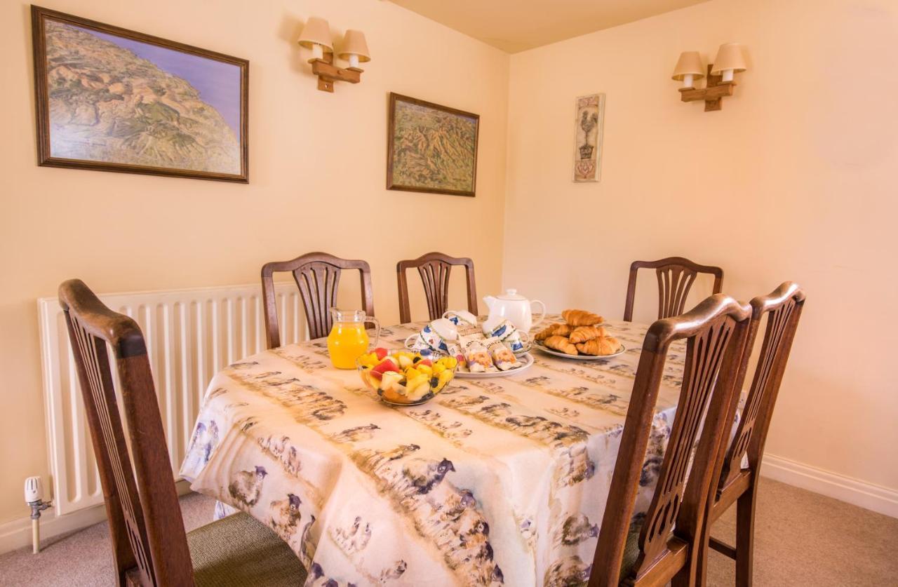 Valley View Farm Holiday Cottages Хелмсли Екстериор снимка
