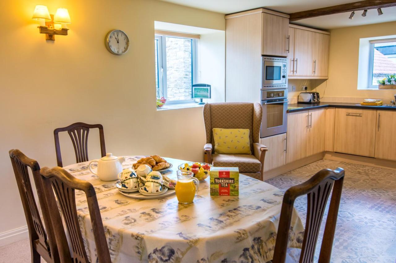 Valley View Farm Holiday Cottages Хелмсли Екстериор снимка