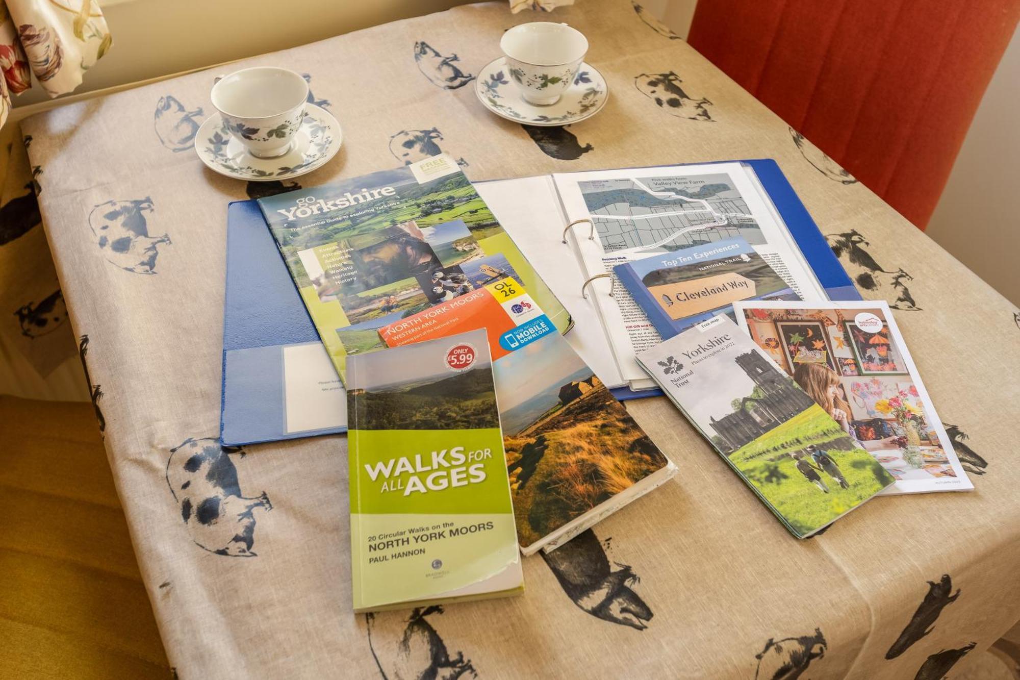 Valley View Farm Holiday Cottages Хелмсли Екстериор снимка